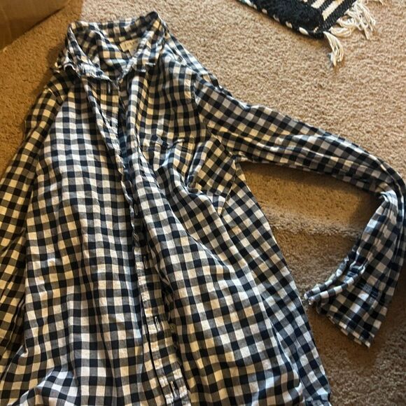 J Crew small plaid blouse - Picture 3 of 9
